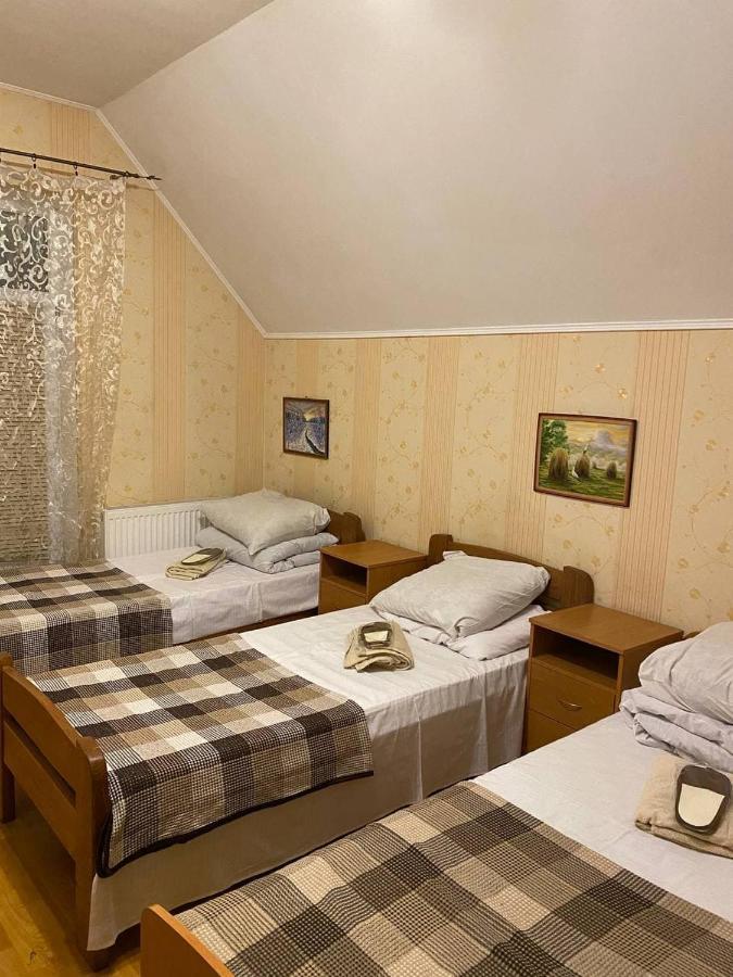 Inn Khlibodarskiy Hlibodarszke Kültér fotó