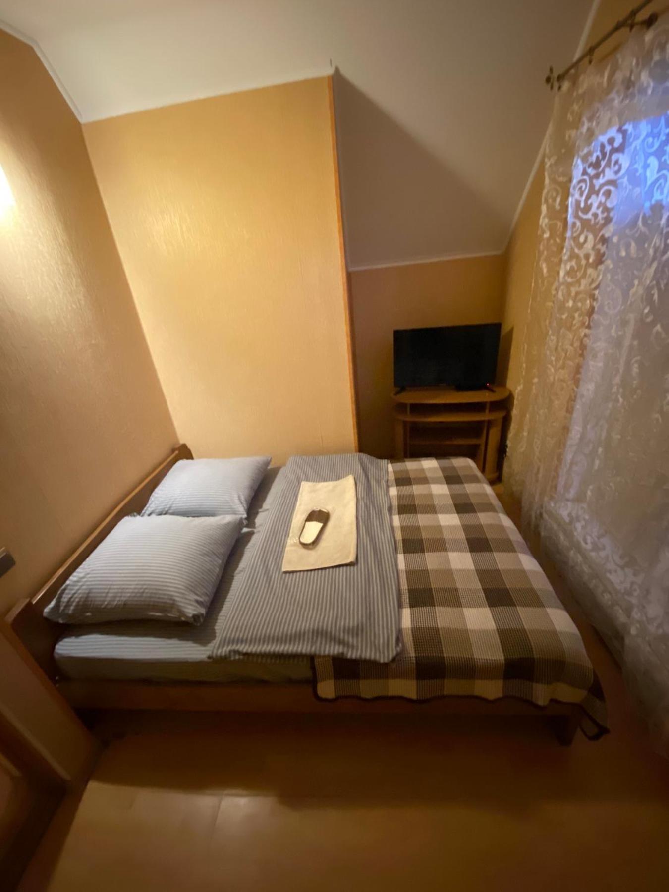 Inn Khlibodarskiy Hlibodarszke Kültér fotó
