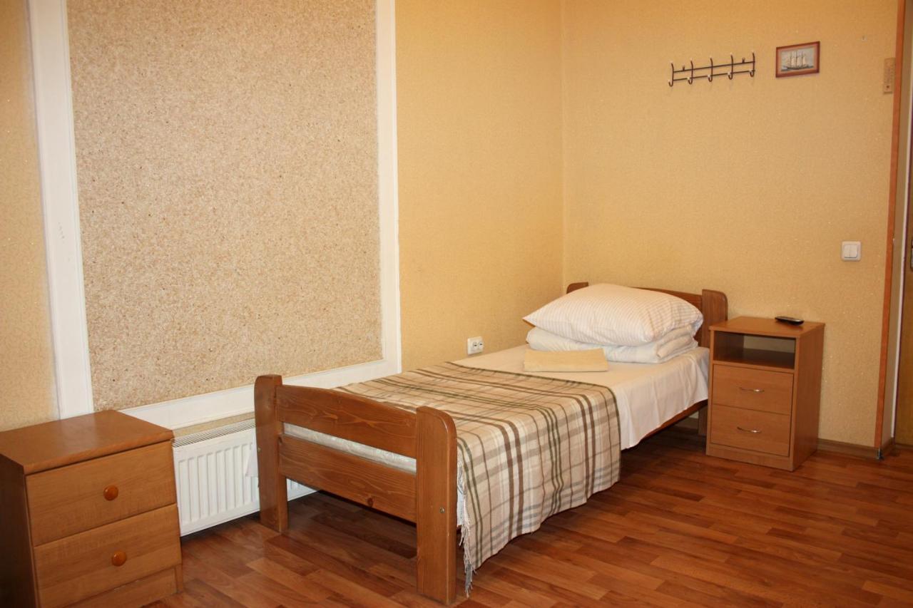 Inn Khlibodarskiy Hlibodarszke Kültér fotó